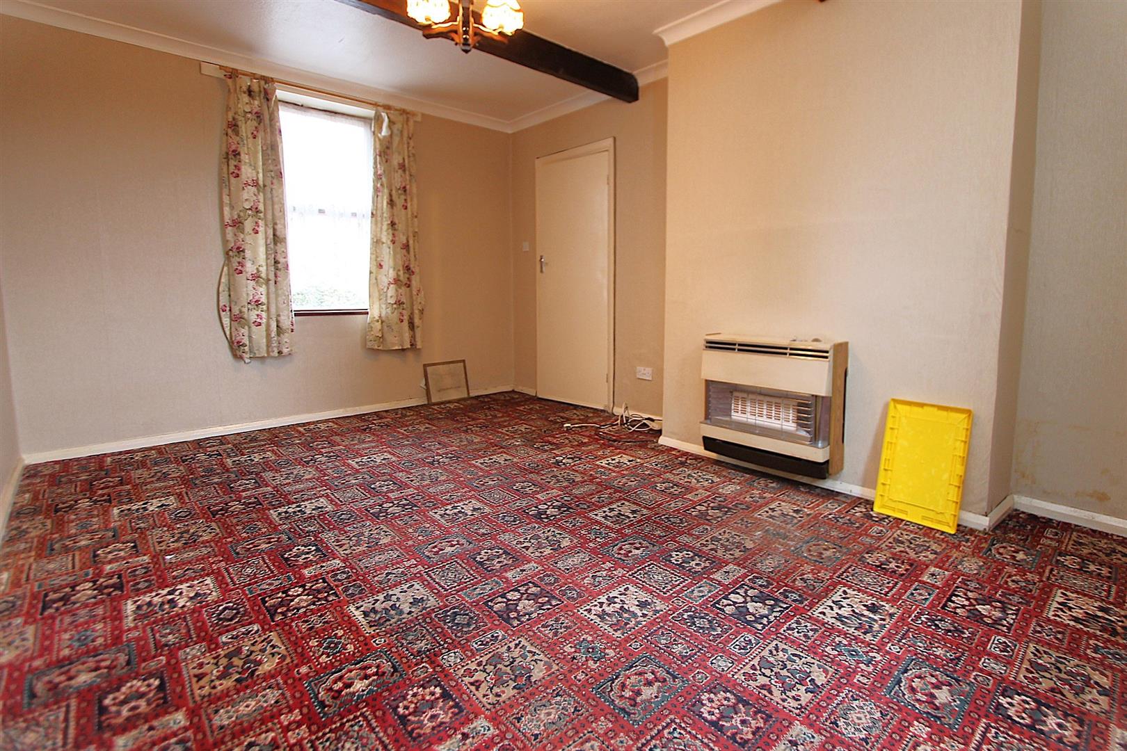 3 bed property in Dunsley Road, Stourbridge